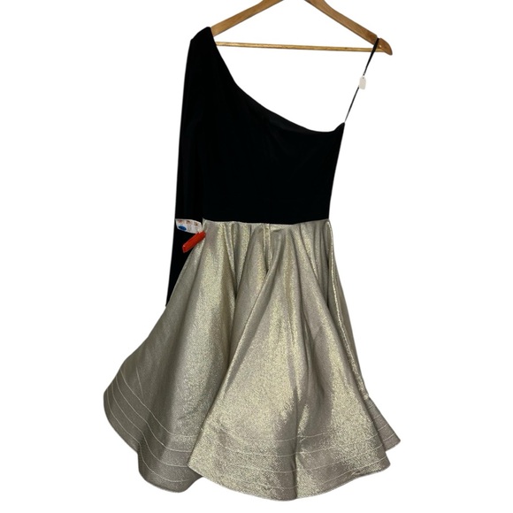 Ieena for Mac Duggal Black Gold One Shoulder A-Line Dress #48929 Size 4 NWT - Picture 4 of 6